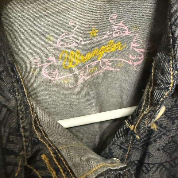 Patterned Long Sleeve Button-Up Shirt - Picture 3 of 3